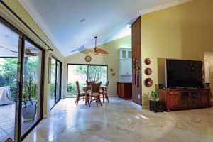 2840 Eagle Ln, West Palm Beach, FL 33409, Sold 10/09/18