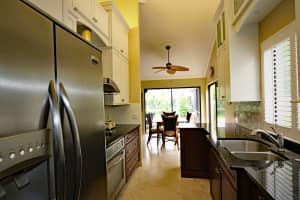 2840 Eagle Ln, West Palm Beach, FL 33409, Sold 10/09/18