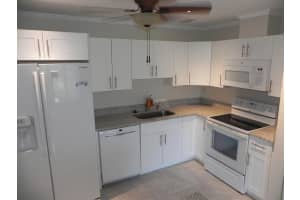 549 SE 27th Terrace, Boynton Beach, FL 33435, Sold 01/29/19