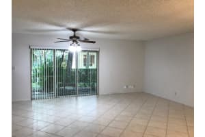 4771 Pinemore Ln, Lake Worth, FL 33463, Sold 09/28/18