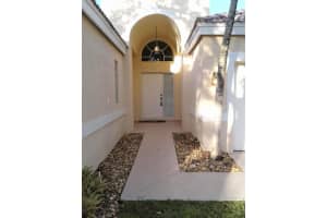 277 NW 117th Ave, Coral Springs, FL 33071, Sold 02/28/19