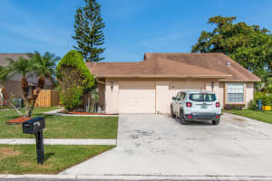 7952 Piper Ln, Lake Worth, FL 33463, Sold 10/26/18