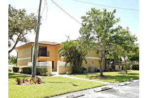 1482 N Lawnwood Cir #32a, Fort Pierce, FL 34950, Sold 09/05/18