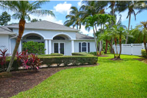 3742 9th Ln, Vero Beach, FL 32960, Sold 10/26/18