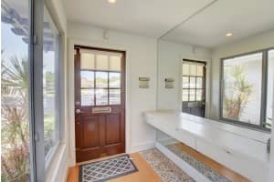 383 SW 5th Way, Boca Raton, FL 33432, Sold 09/25/18