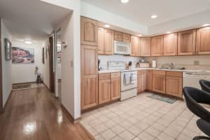 717 US-1, Jupiter, FL 33477, Sold 04/29/19