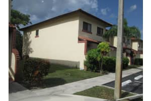 8845 NW 48th St, Sunrise, FL 33351, Sold 11/01/18