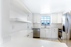 907 Marina Dr, North Palm Beach, FL 33408, Sold 09/14/18