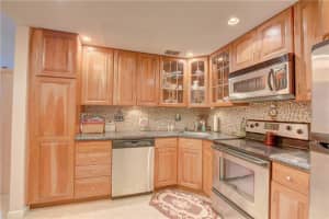 2851 S Ocean Blvd, Boca Raton, FL 33432, Sold 11/07/18
