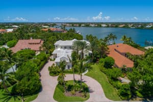 6926 SE Harbor Cir, Stuart, FL 34996, Sold 04/02/20