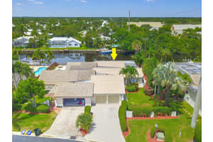 733 Camino Gardens Ln, Boca Raton, FL 33432, Sold 01/31/19