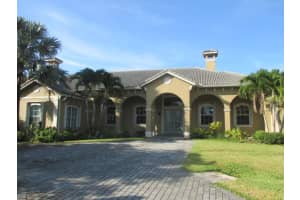 MLS# R10455776, Palm City, Florida 34990