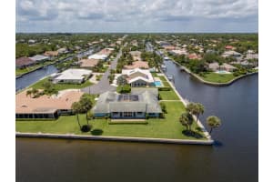 9187 SE Star Island Way, Hobe Sound, FL 33455, Sold 10/17/18