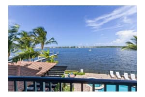 2700 N Federal Hwy, Boynton Beach, FL 33435, Sold 11/07/18