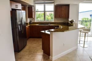 2700 N Federal Hwy, Boynton Beach, FL 33435, Sold 11/07/18