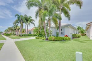 22895 Sterling Lakes Dr, Boca Raton, FL 33433, Sold 10/03/18