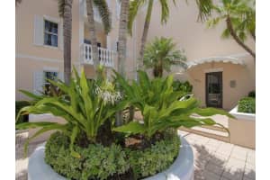 MLS# R10456448, Vero Beach, Florida 32963