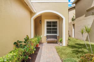10815 Lake Wynds Ct, Boynton Beach, FL 33437, Sold 01/24/19
