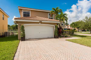 3998 Crescent Creek Pl, Coconut Creek, FL 33073, Sold 10/15/18