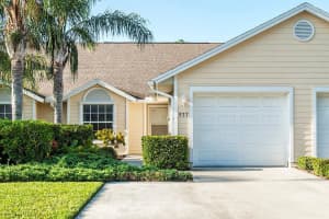 537 6th St, Vero Beach, FL 32962, Sold 10/10/18