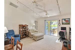 MLS# R10457376, Vero Beach, Florida 32960