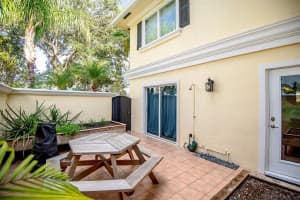 1010 NE 8th Ave #35f, Delray Beach, FL 33483, Sold 10/23/18