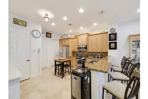 5011 Vine Cliff Way W, Palm Beach Gardens, FL 33418, Sold 05/17/19