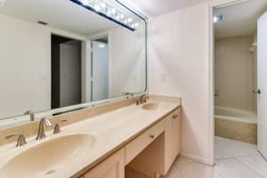3560 S Ocean Blvd PH 4, South Palm Beach, FL 33480, Sold 11/09/18