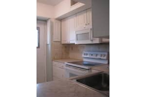 2825 NE 201st Terrace APT M223, Aventura, FL 33180, Sold 09/20/18