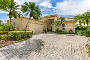 1108 Crystal Dr, Palm Beach Gardens, FL 33418, Sold 01/09/19