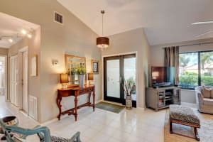 5722 Aspen Ridge Cir, Delray Beach, FL 33484, Sold 10/08/18