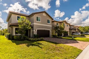 6807 Langdon Wy, Lake Worth, FL 33463, Sold 05/07/19