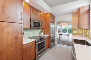 2710 Clubhouse Pointe, West Palm Beach, FL 33409, Sold 11/02/18