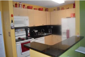 7115 NW 179th St, Hialeah, FL 33015, Sold 11/02/18