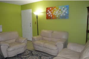 7115 NW 179th St, Hialeah, FL 33015, Sold 11/02/18