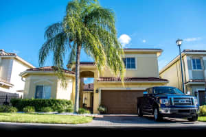12118 NW 46th St, Tamarac, FL 33321, Sold 11/02/18