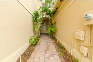 118 Coconut Key Ln, Delray Beach, FL 33484, Sold 10/11/18