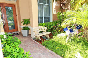 4796 Modern Dr, Delray Beach, FL 33445, Sold 11/07/18