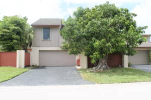 12768 Spinnaker Ln, Wellington, FL 33414, Sold 06/28/19