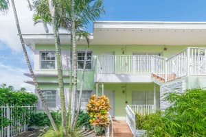 915 8th St, Miami Beach, FL 33139, Sold 05/17/19