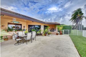 2638 SW 23rd Cranbrook Dr, Boynton Beach, FL 33436, Sold 12/04/18