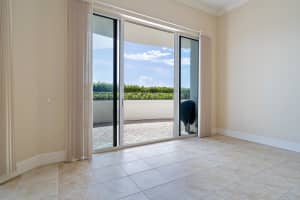 4600 N Ocean Dr, Riviera Beach, FL 33404, Sold 02/04/19