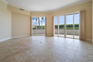 4600 N Ocean Dr, Riviera Beach, FL 33404, Sold 02/04/19