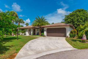 10860 SE Stern Ln, Hobe Sound, FL 33455, Sold 02/01/19