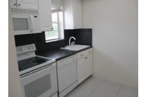 6100 NE 7th Ave, Boca Raton, FL 33487, Sold 11/07/18