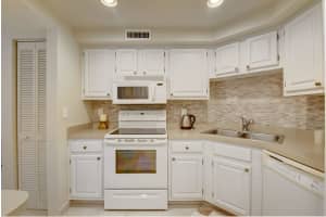 1 Harbourside Dr, Delray Beach, FL 33483, Sold 10/08/18