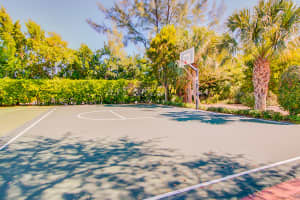 1008 E Heritage Club Cir, Delray Beach, FL 33483, Sold 11/30/18