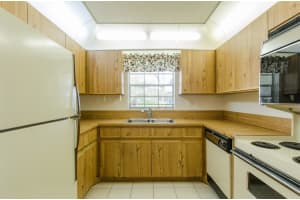 107 NE 2nd Ave, Delray Beach, FL 33444, Sold 04/15/19