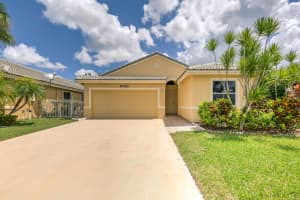 5910 E Grand Duke Cir, Tamarac, FL 33321, Sold 10/25/18