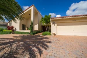 2555 SW 23rd Cranbrook Dr, Boynton Beach, FL 33436, Sold 12/14/18